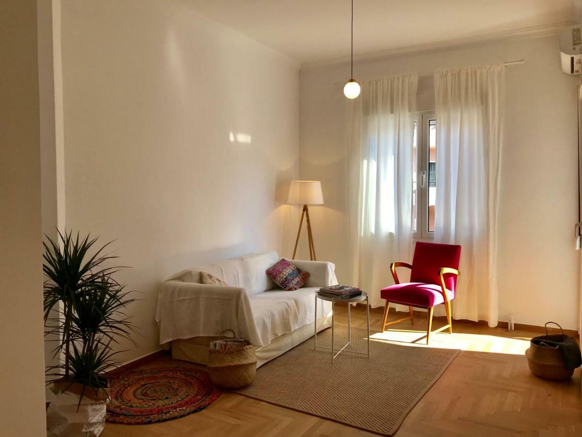 My Megaro Flat Lägenhet Aten Exteriör bild